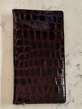 Vintage Wine Burgundy Crocodile Embossed Pocket Organizer